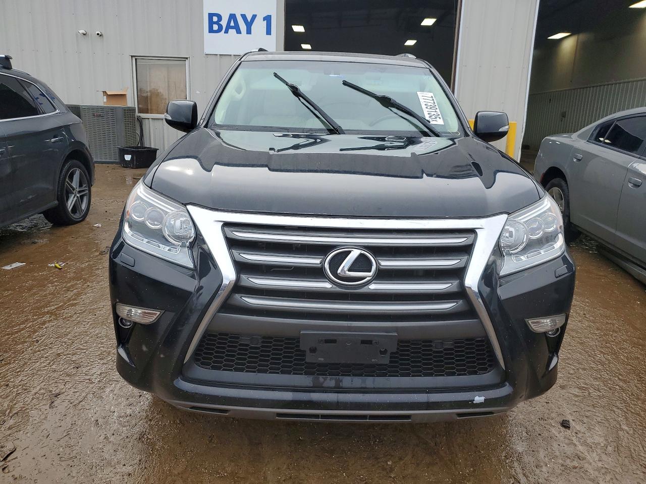 2018 LEXUS GX photo 5