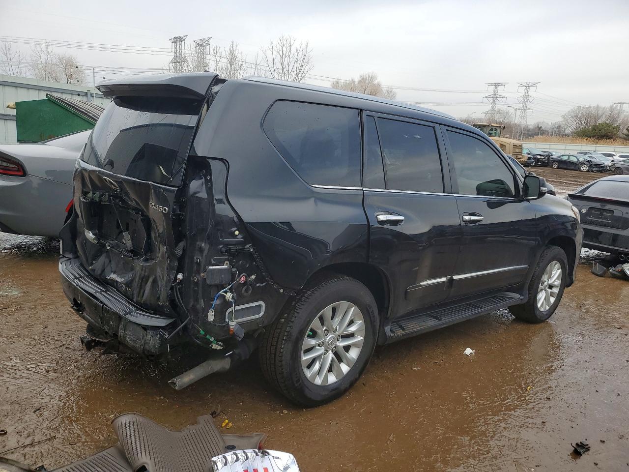 2018 LEXUS GX photo 3