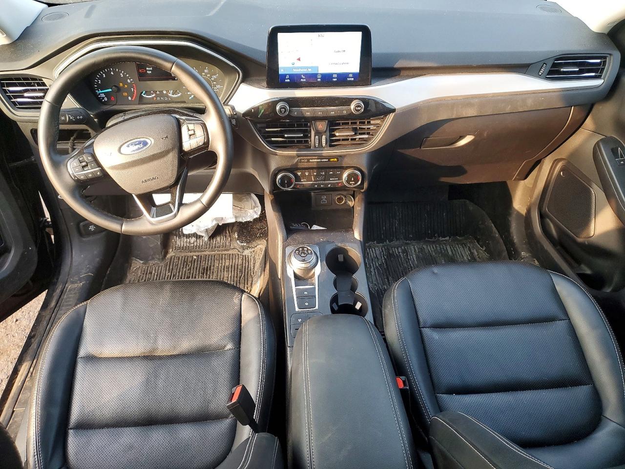2022 FORD ESCAPE SEL photo 8