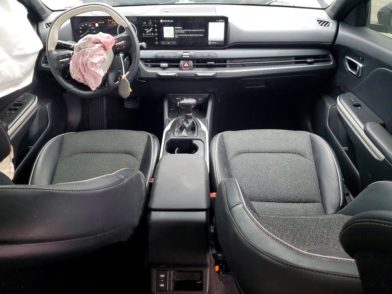 2025 KIA K4 GT-LINE photo 8