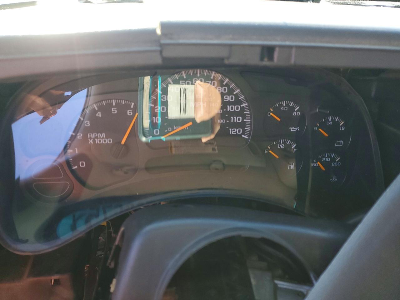 2005 CHEVROLET SILVERADO photo 17