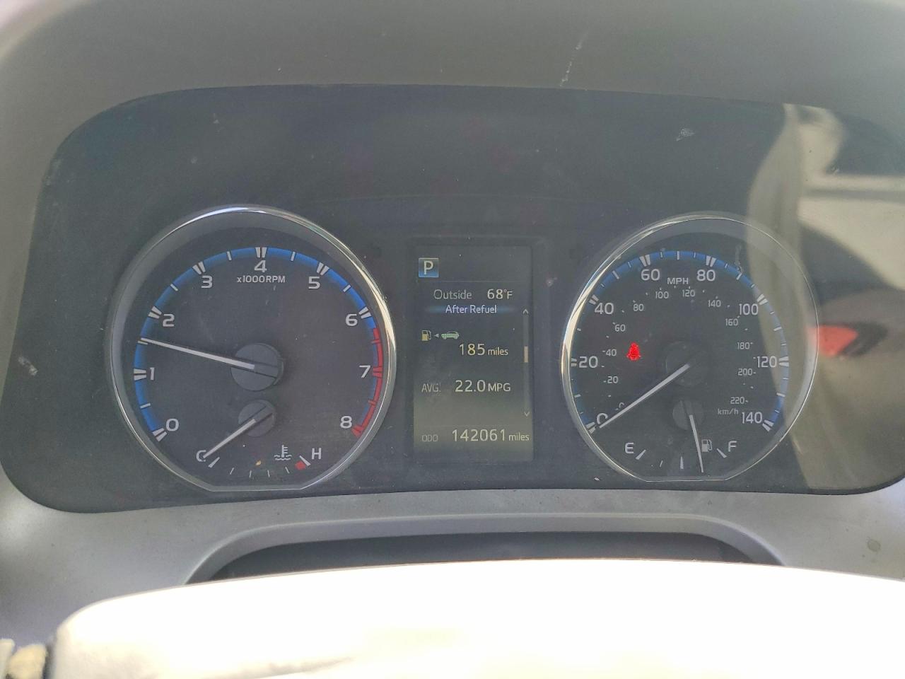 2016 TOYOTA RAV4 XLE photo 9