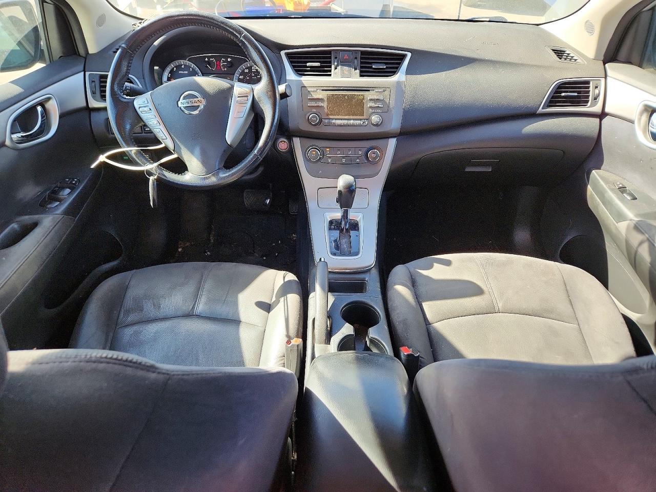 2013 NISSAN SENTRA S photo 15
