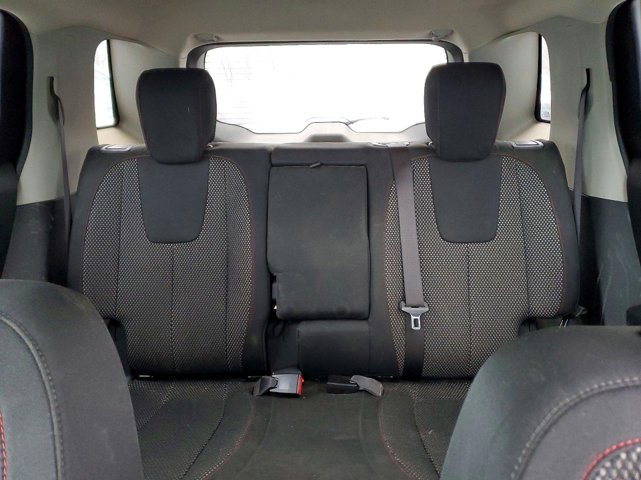 2017 GMC TERRAIN SLE photo 19