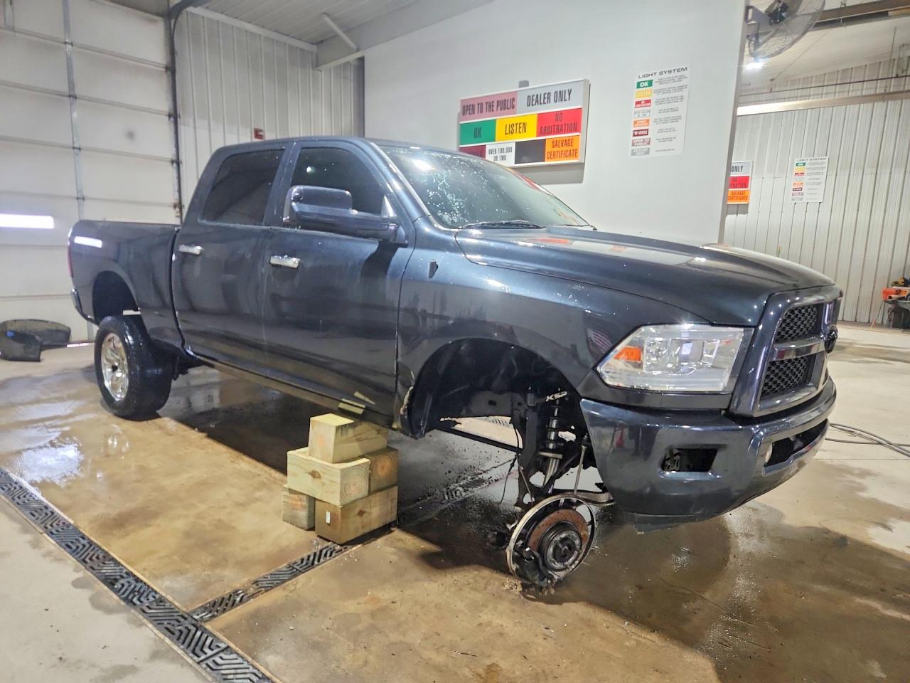2014 RAM 1500 SLT photo 7