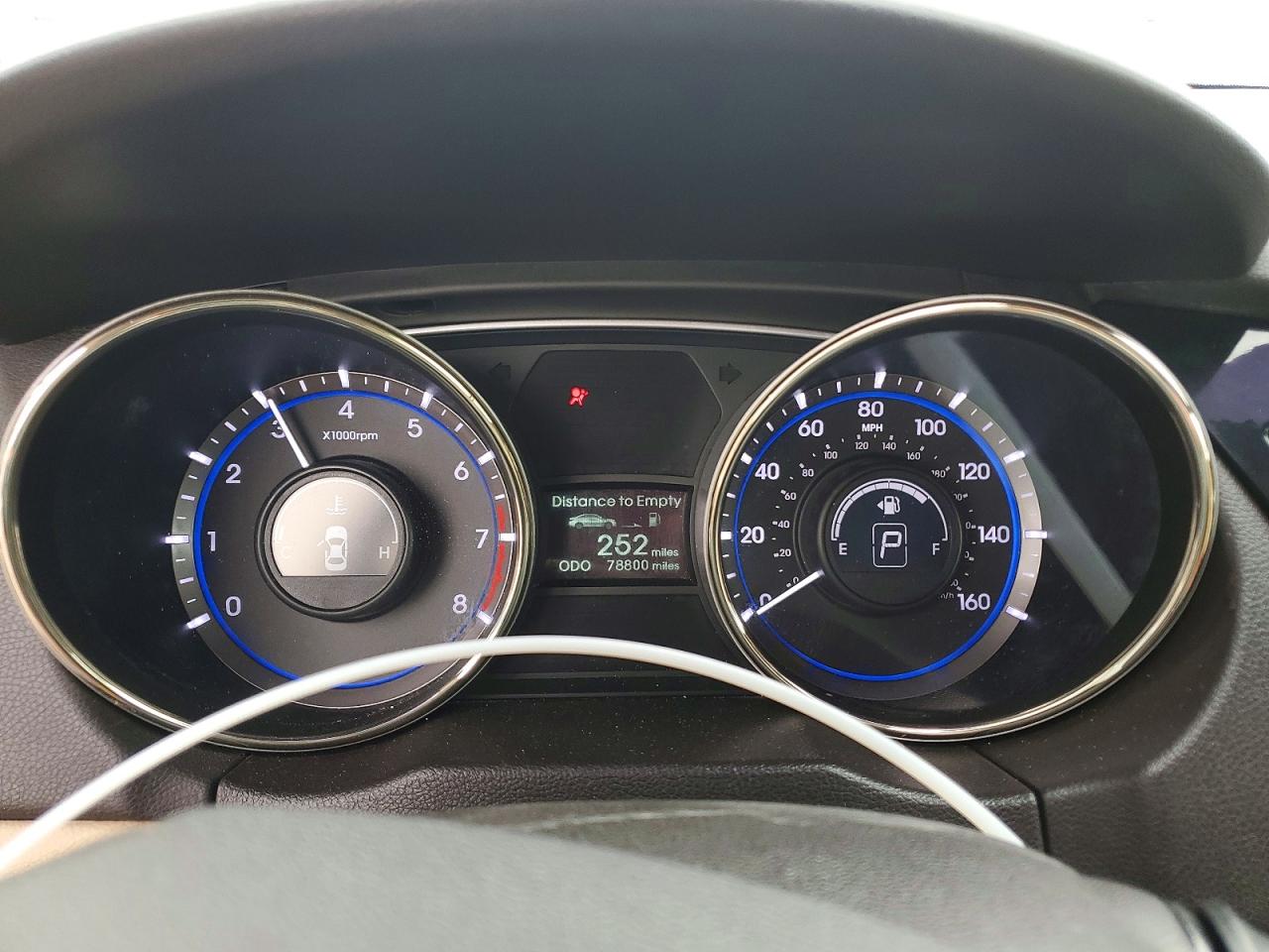 2013 HYUNDAI SONATA GLS photo 9