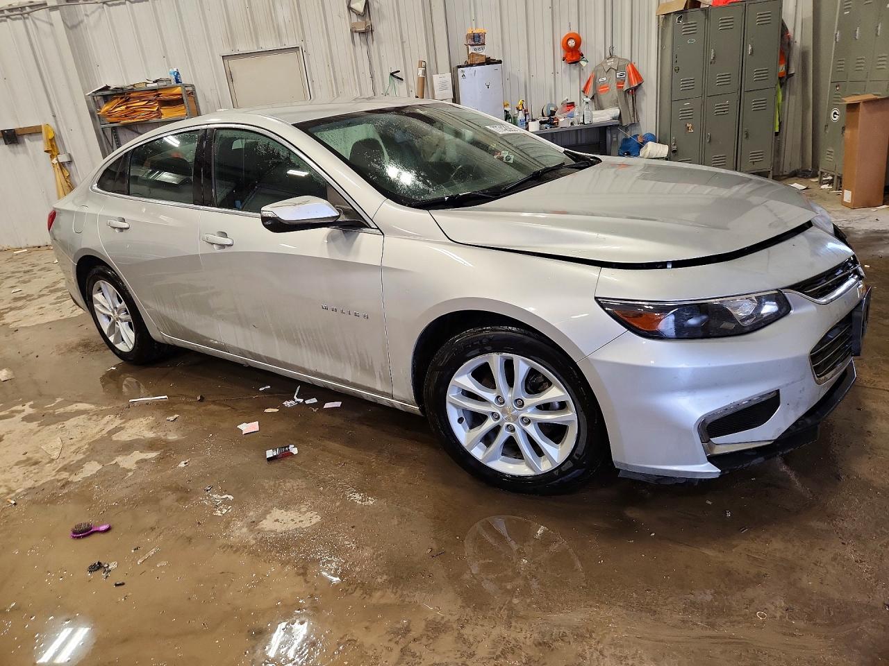 2017 CHEVROLET MALIBU LT photo 7