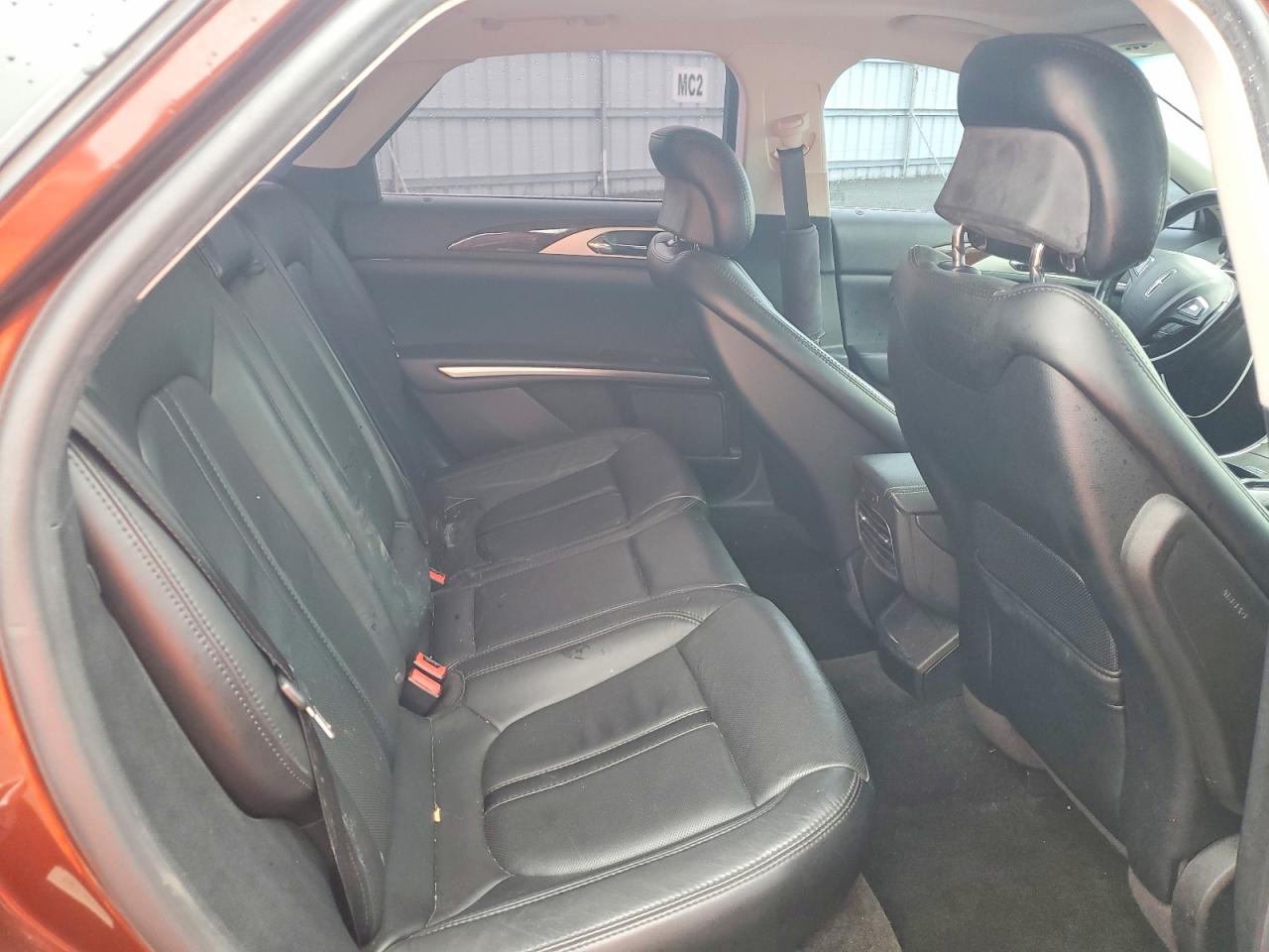 2016 LINCOLN MKZ HYBRID photo 19