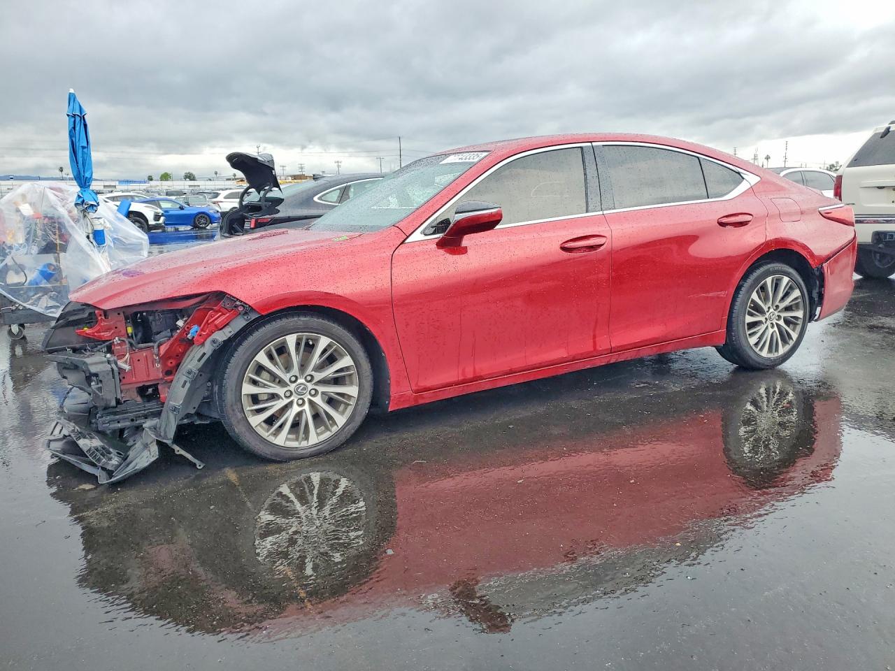 2019 LEXUS ES