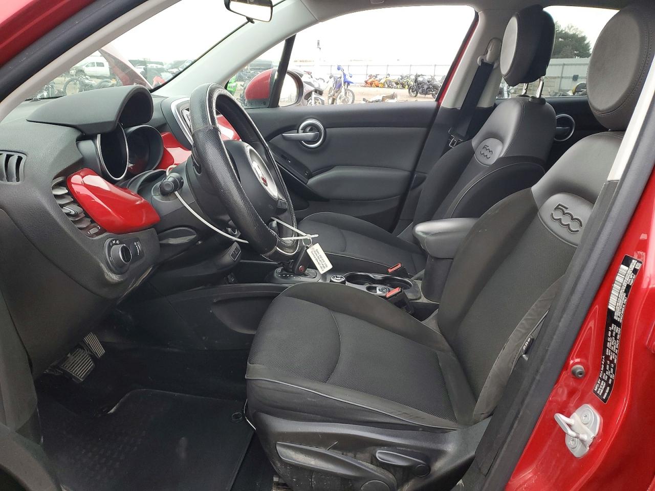 2016 FIAT 500 photo 13