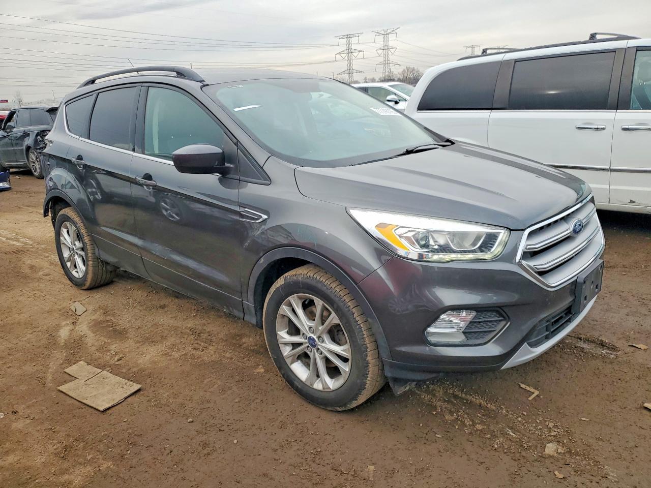 2017 FORD ESCAPE SE photo 10