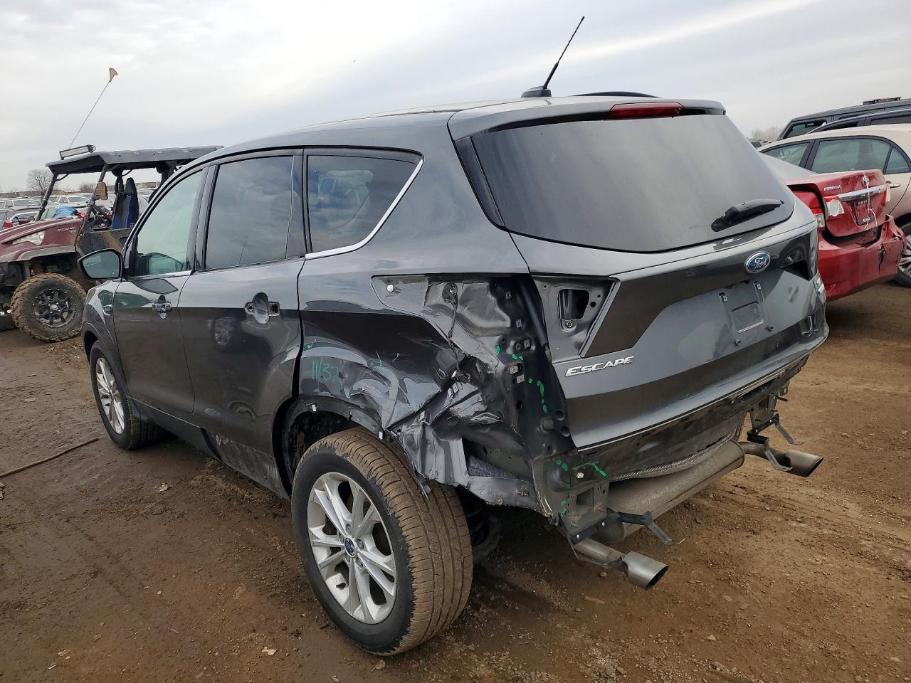 2017 FORD ESCAPE SE photo 4