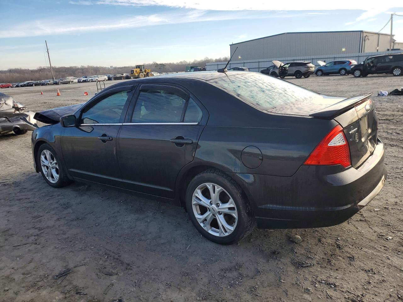 2012 FORD FUSION SE photo 2