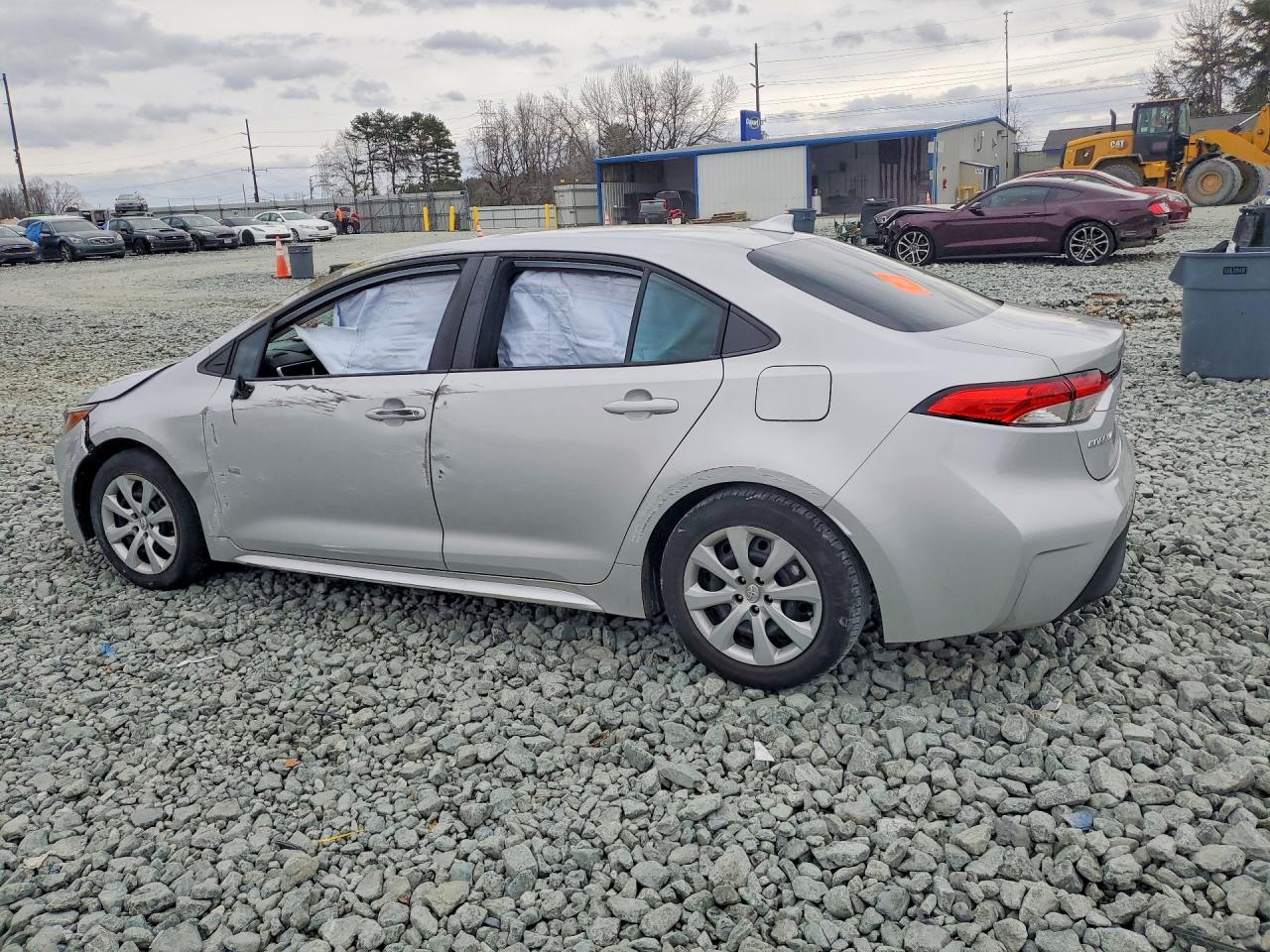 2023 TOYOTA COROLLA LE photo 3