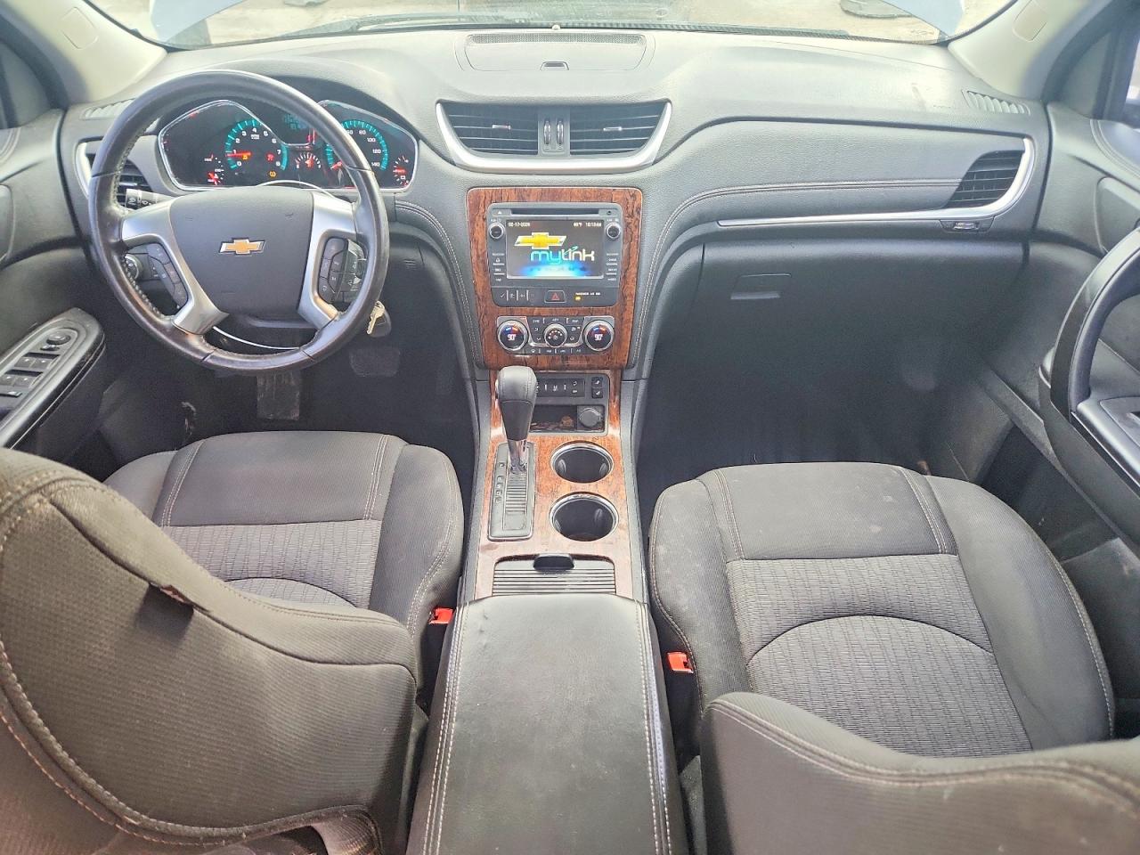2014 CHEVROLET TRAVERSE LT photo 22