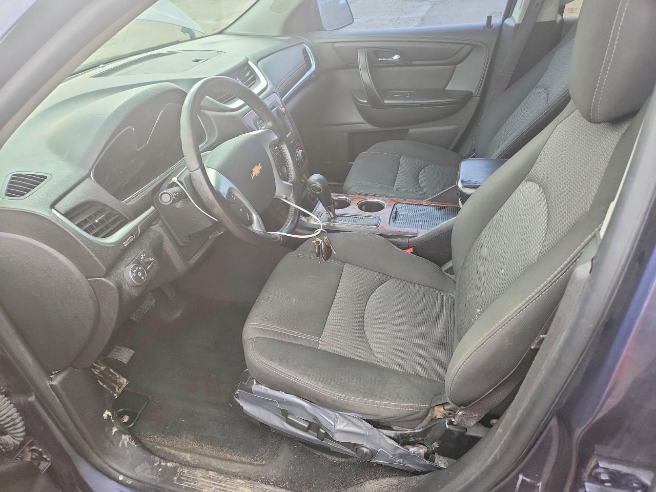2014 CHEVROLET TRAVERSE LT photo 19