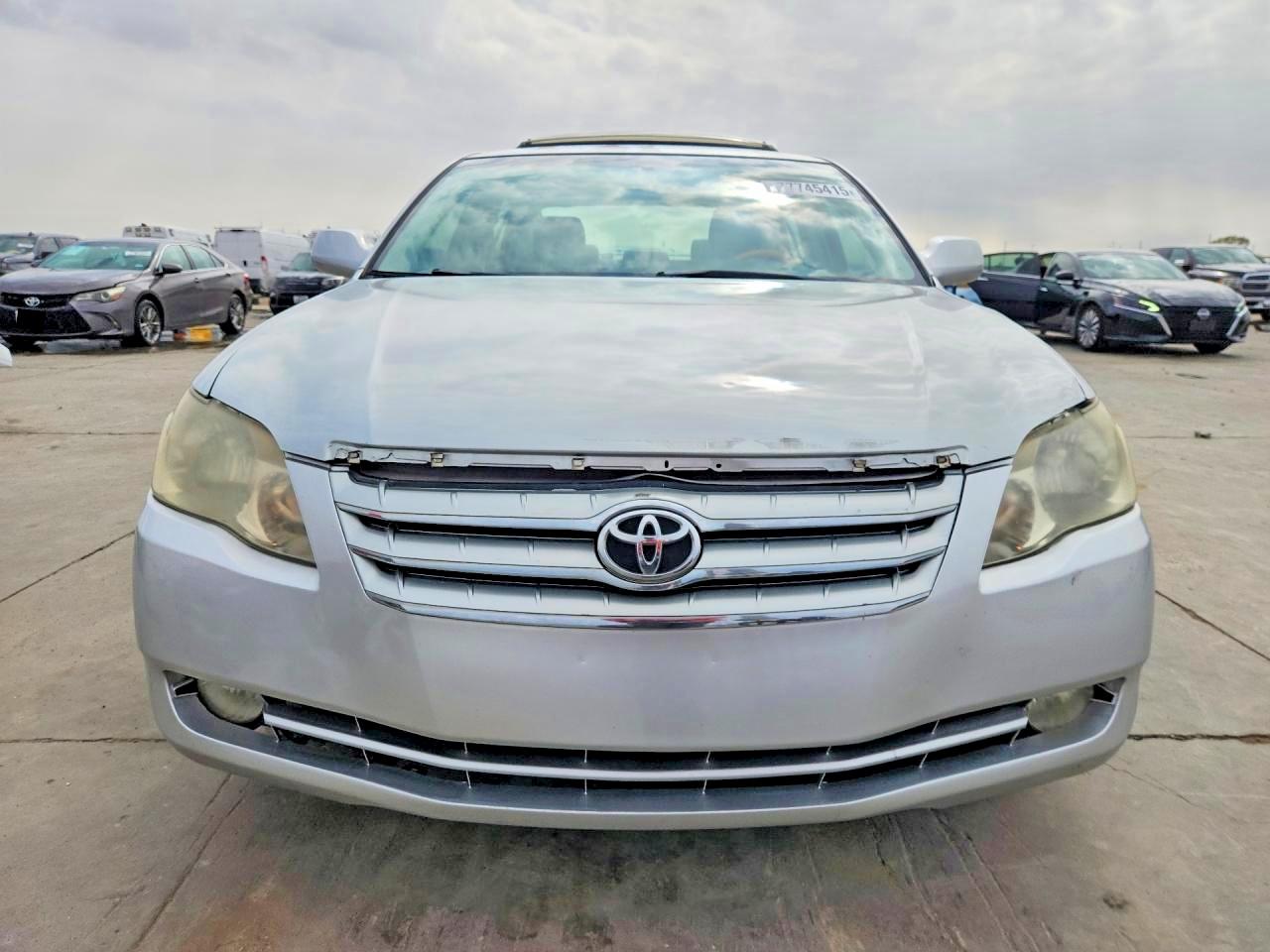2006 TOYOTA AVALON LIMITED photo 13