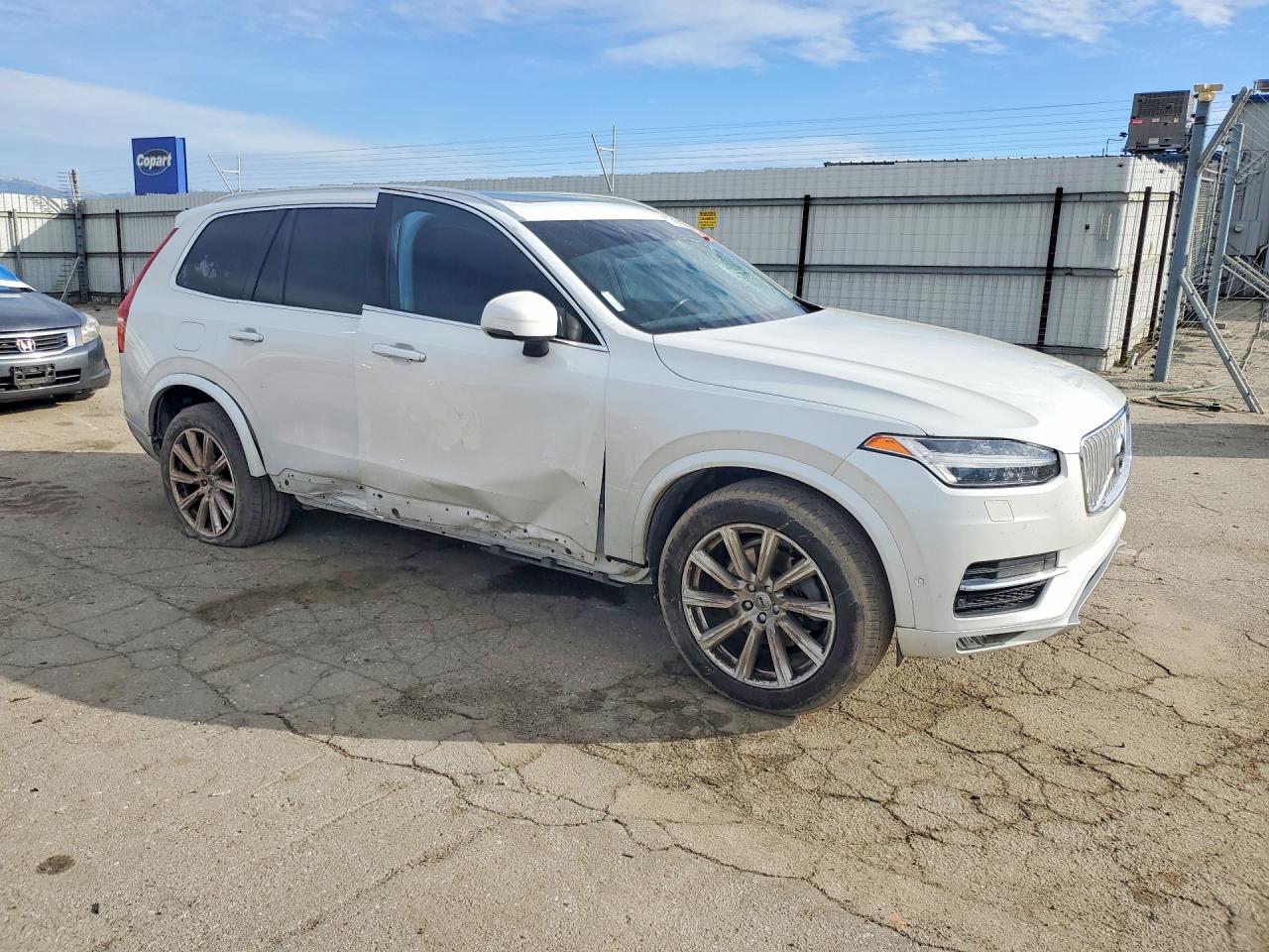 2017 VOLVO XC90 T6 photo 7
