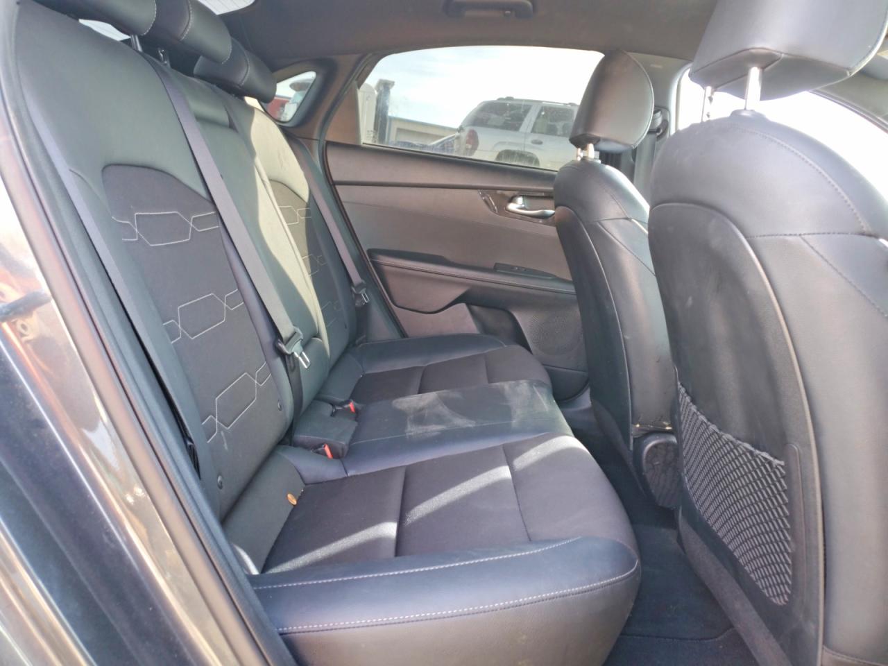 2021 KIA FORTE GT-LINE photo 19