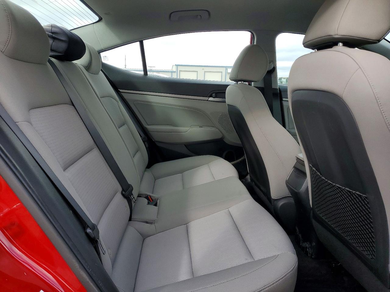 2017 HYUNDAI ELANTRA SE photo 10