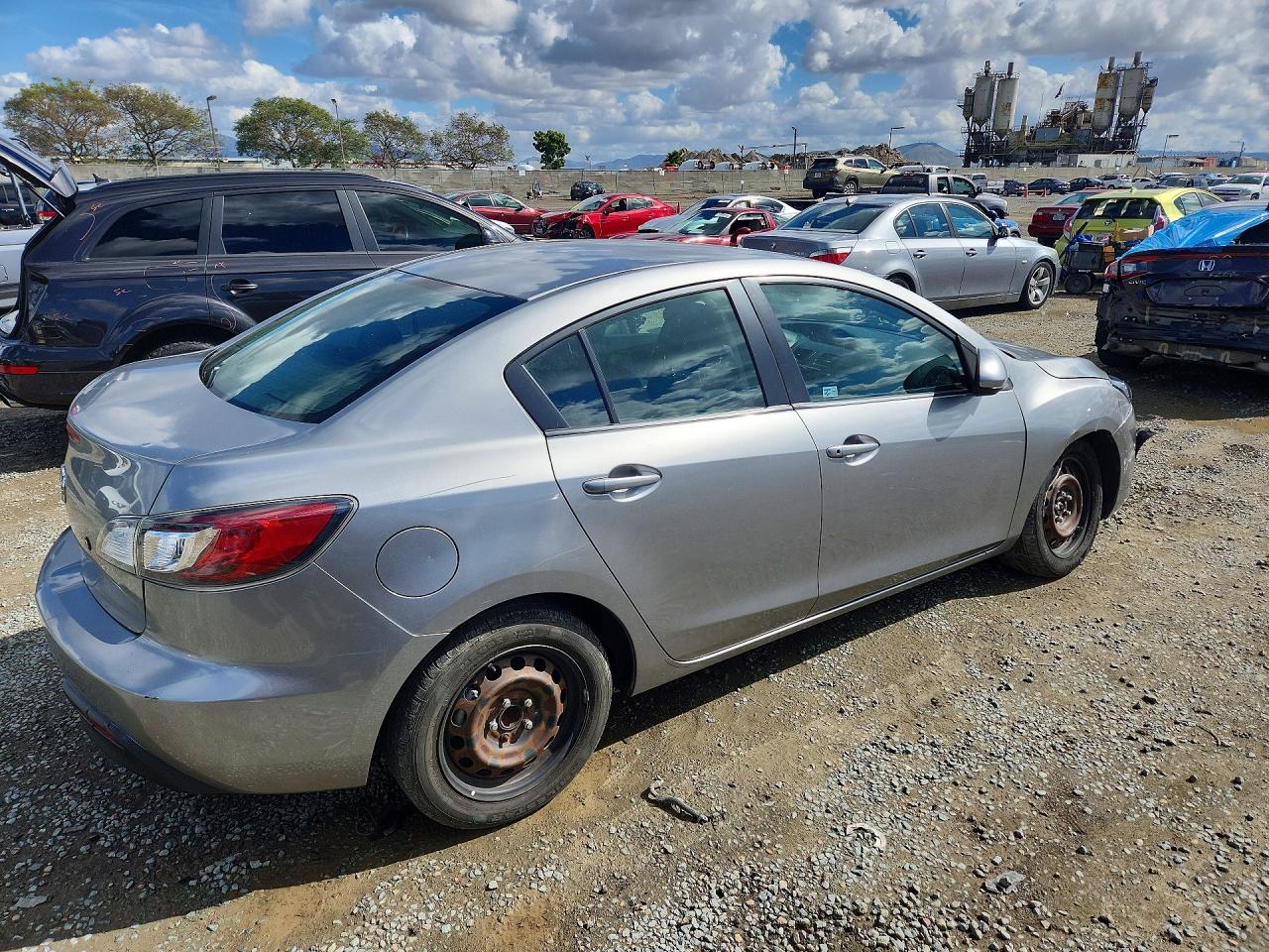 2010 MAZDA 3 I photo 7