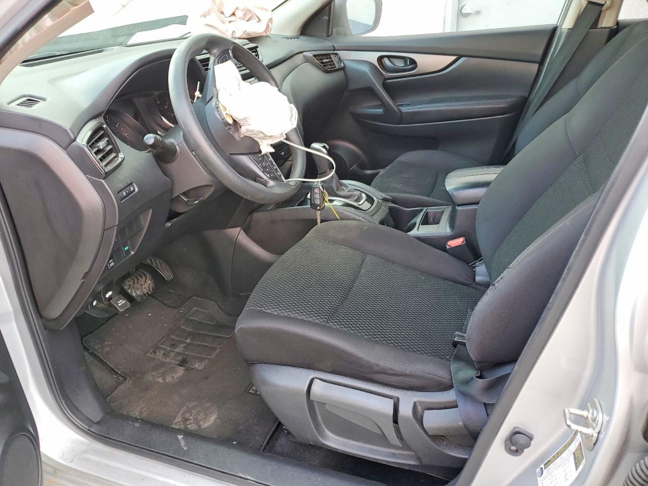 2019 NISSAN ROGUE SPORT S photo 19