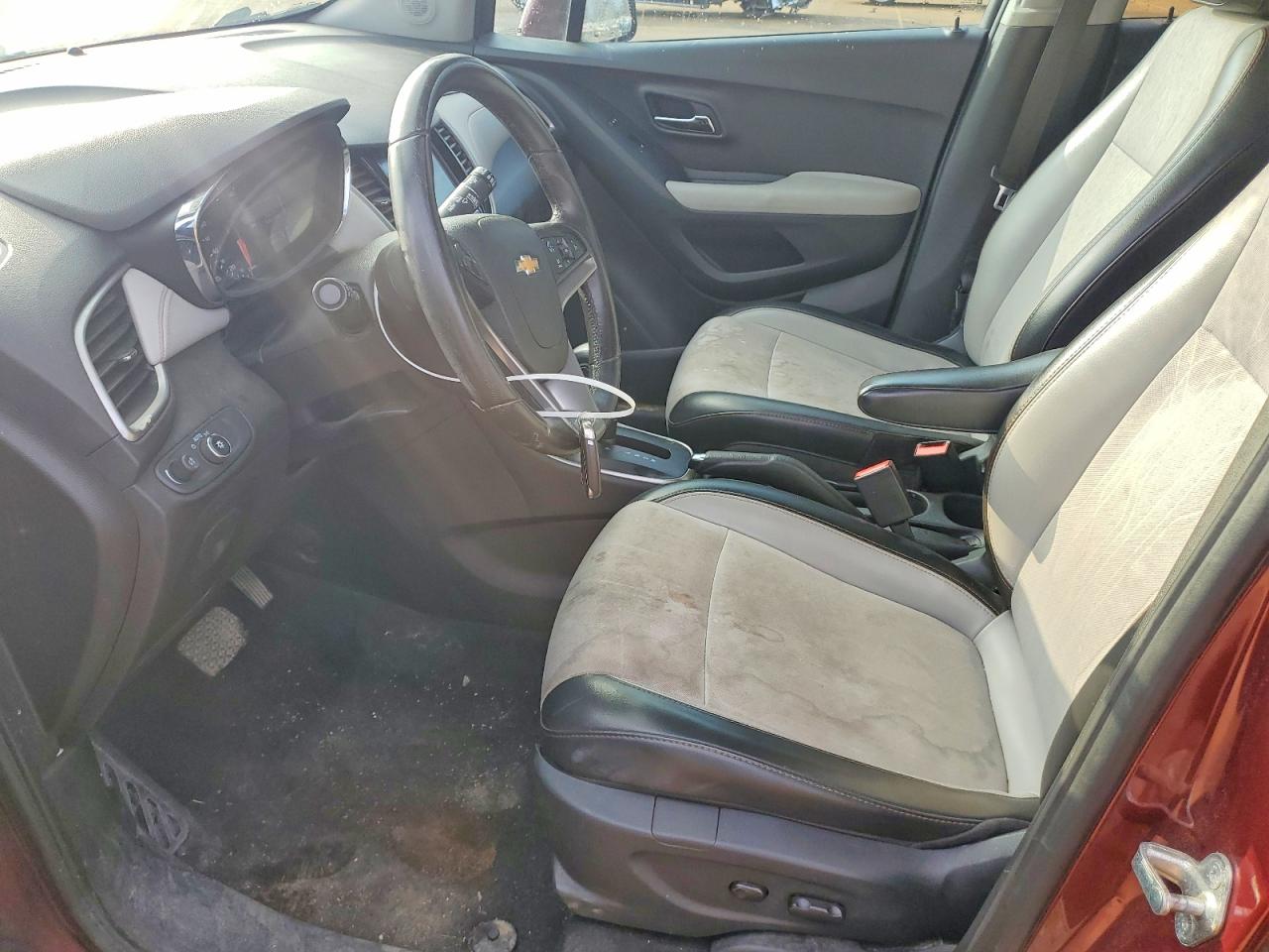 2017 CHEVROLET TRAX 1LT photo 7
