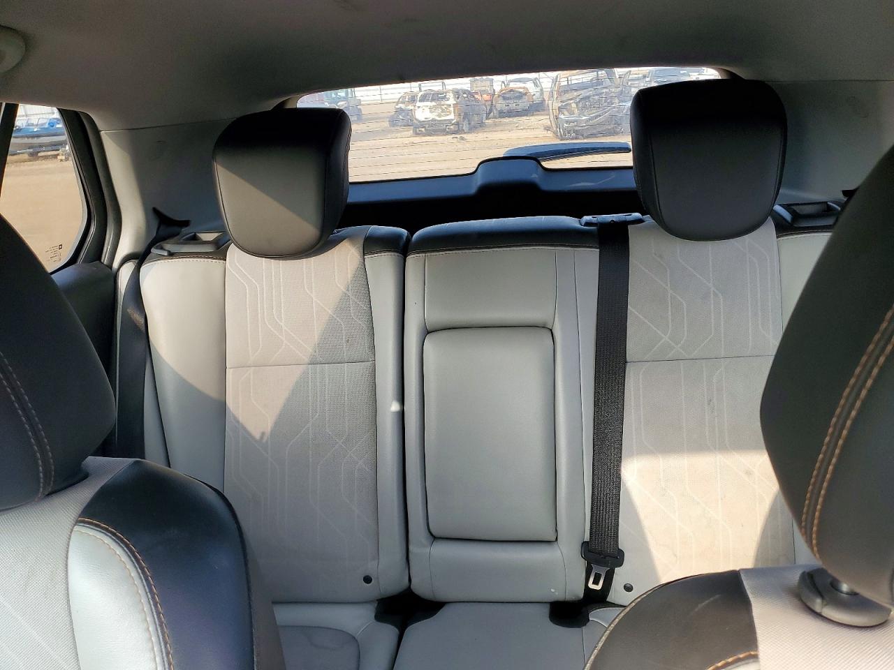 2017 CHEVROLET TRAX 1LT photo 10