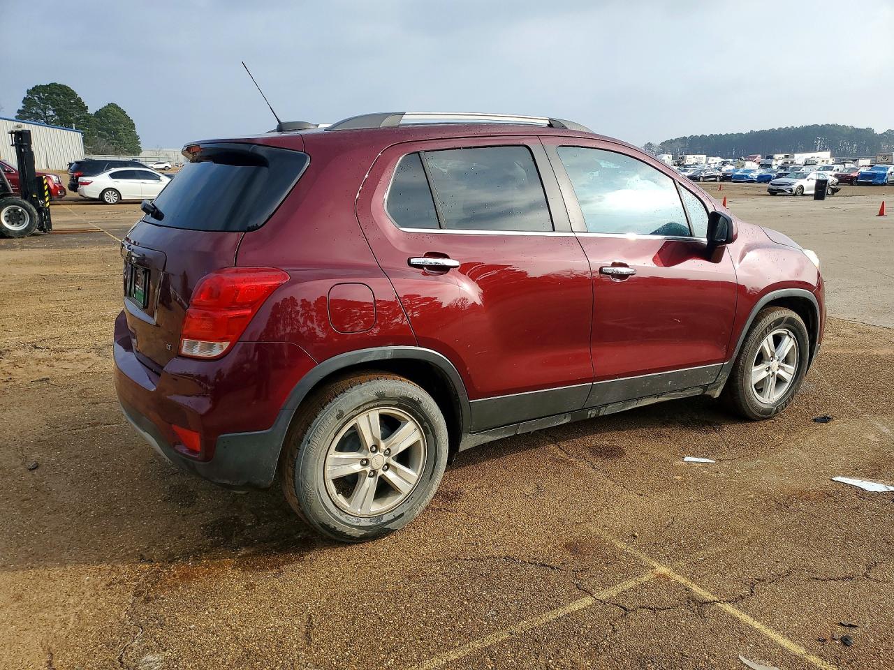 2017 CHEVROLET TRAX 1LT photo 3
