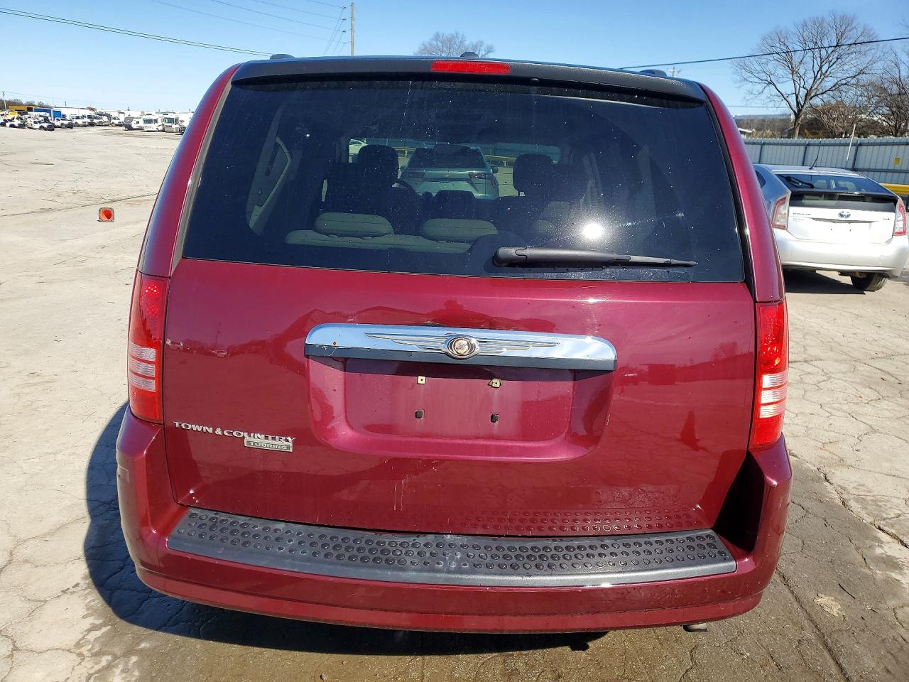 2008 CHRYSLER TOWN & COUNTRY TOURING photo 16