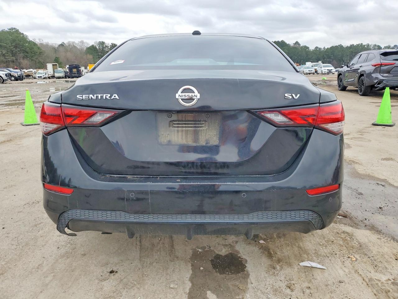2022 NISSAN SENTRA SV photo 11