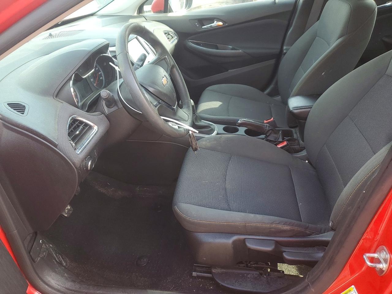 2016 CHEVROLET CRUZE LS photo 13