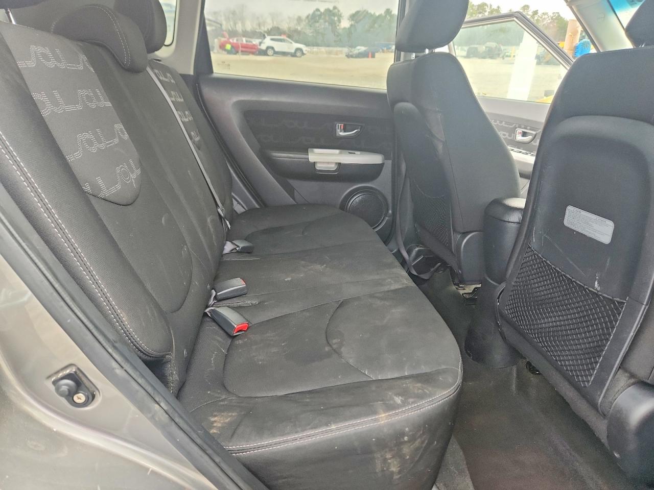 2012 KIA SOUL + photo 11