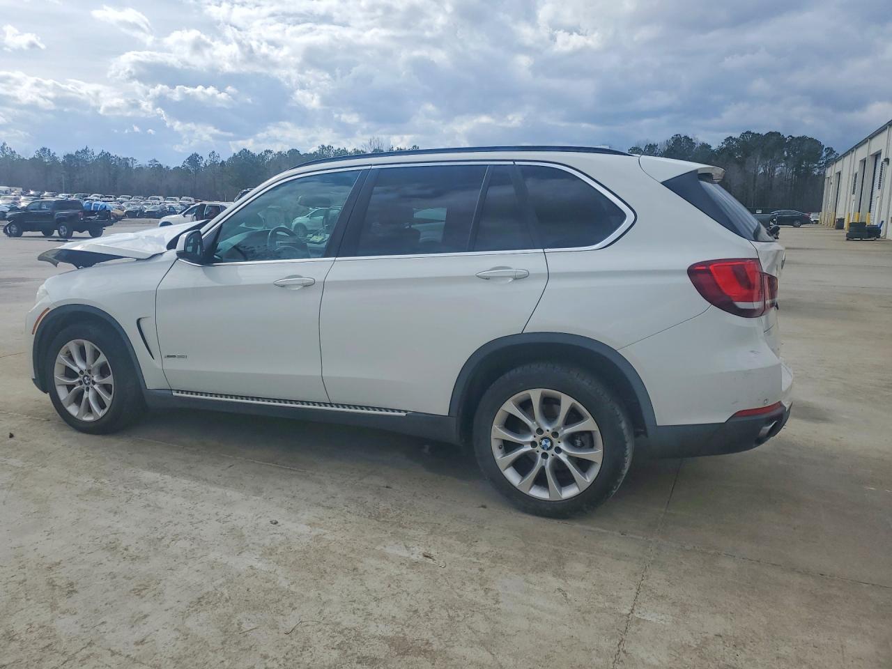 2016 BMW X5 XDRIVE35I photo 3