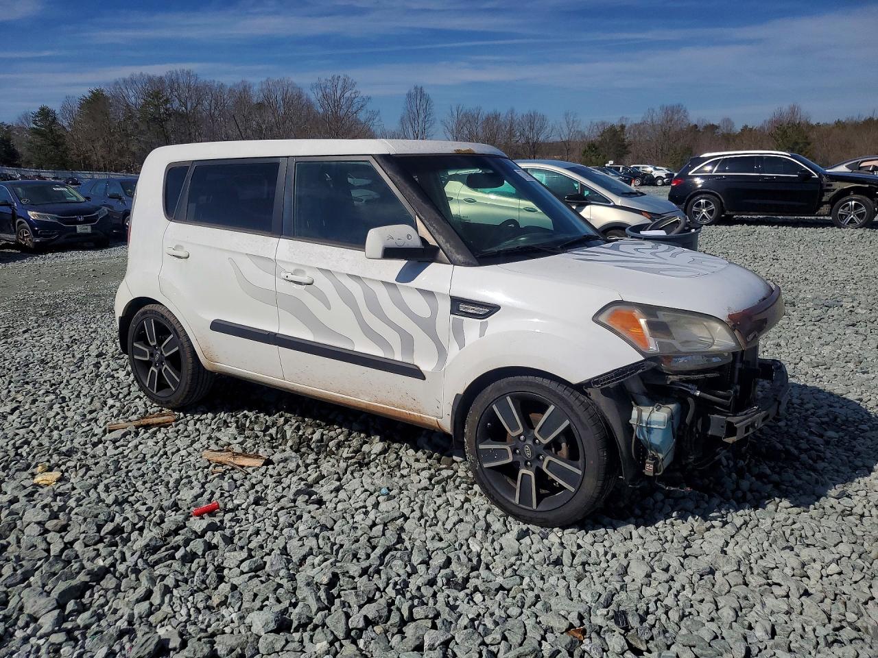 2011 KIA SOUL + photo 4