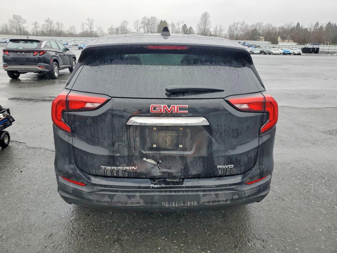 2019 GMC TERRAIN photo 6