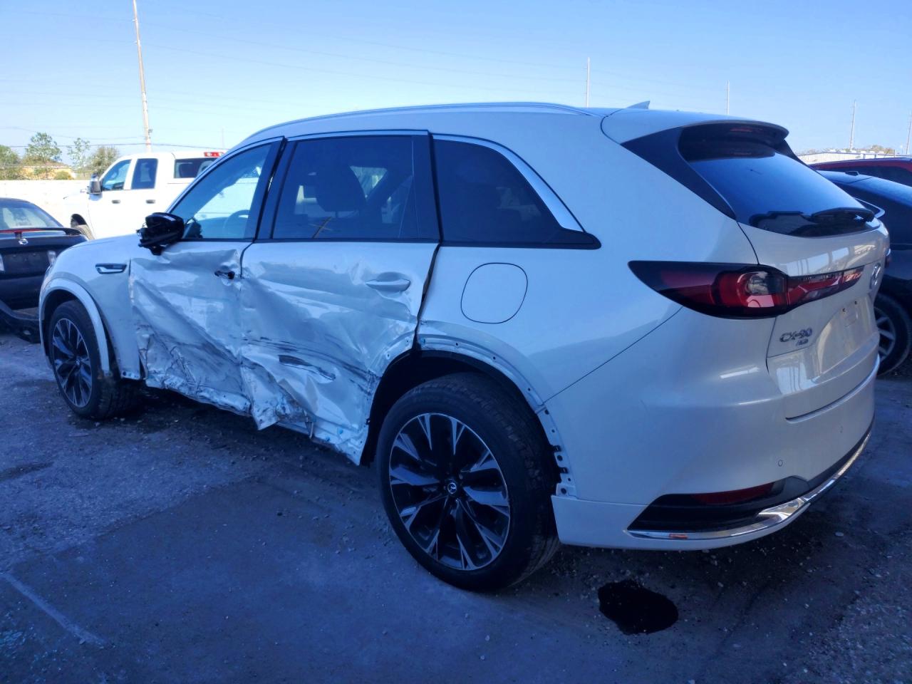 2025 MAZDA CX-90 PREMIUM photo 3