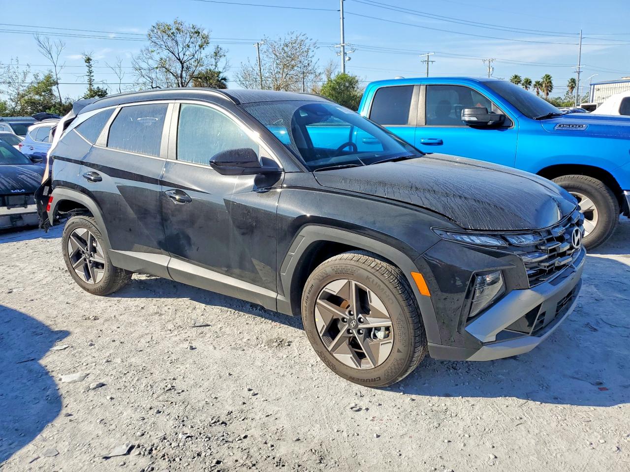 2026 HYUNDAI TUCSON SEL photo 4