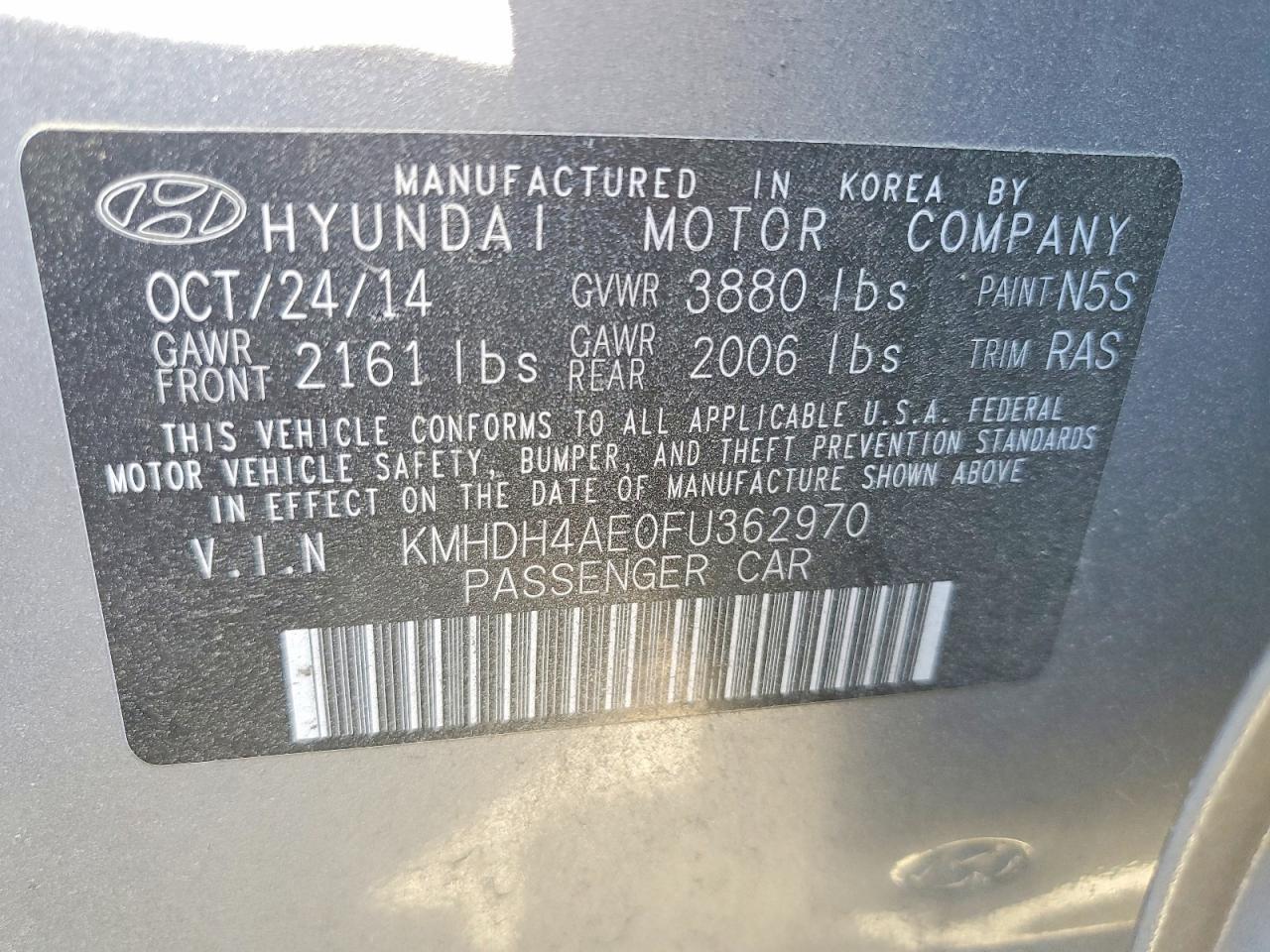 2015 HYUNDAI ELANTRA SE photo 23