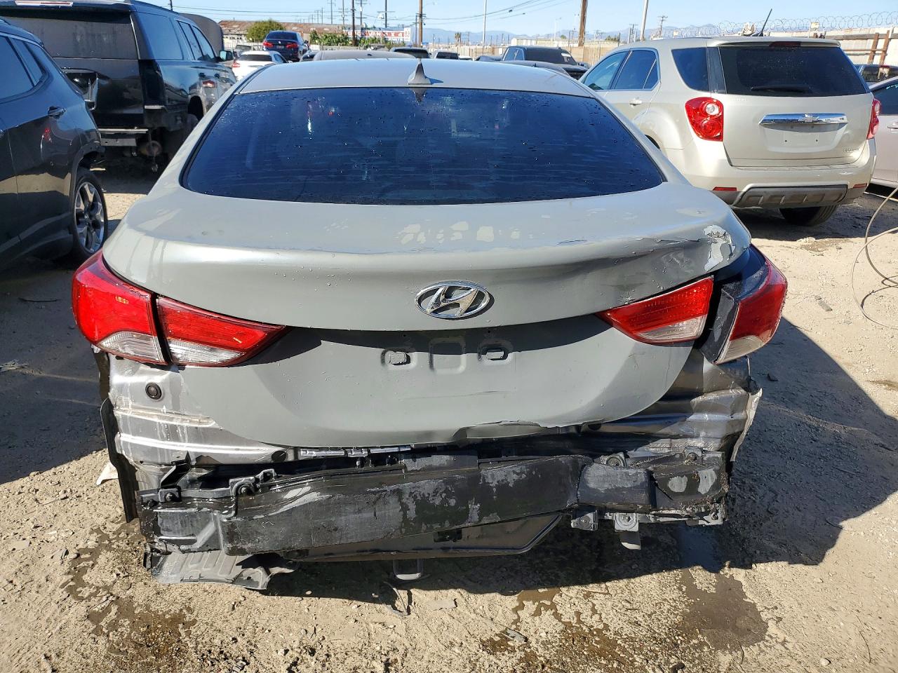 2015 HYUNDAI ELANTRA SE photo 11