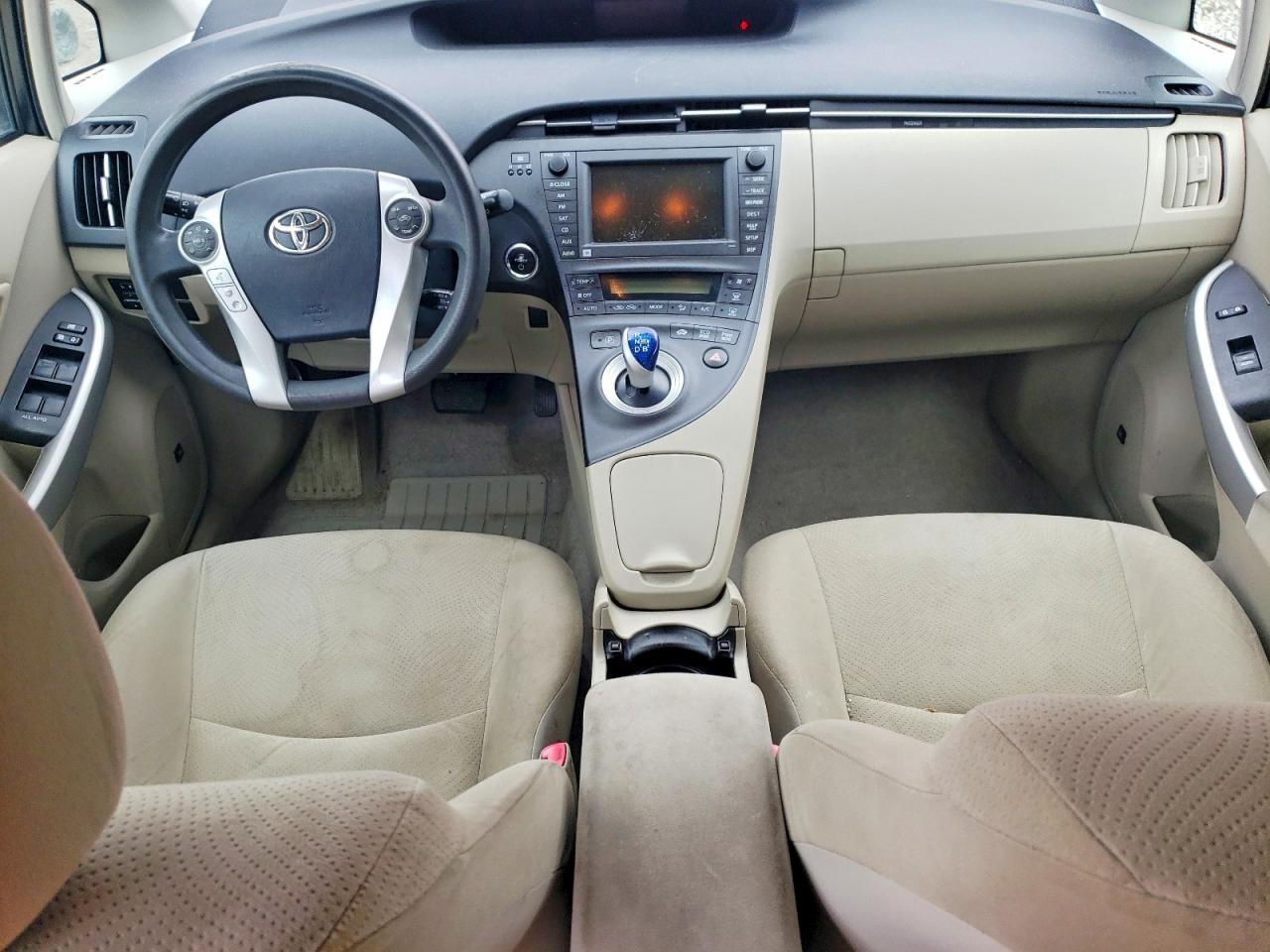 2010 TOYOTA PRIUS photo 8