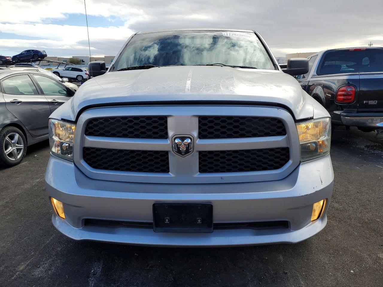 2015 RAM 1500 ST photo 5