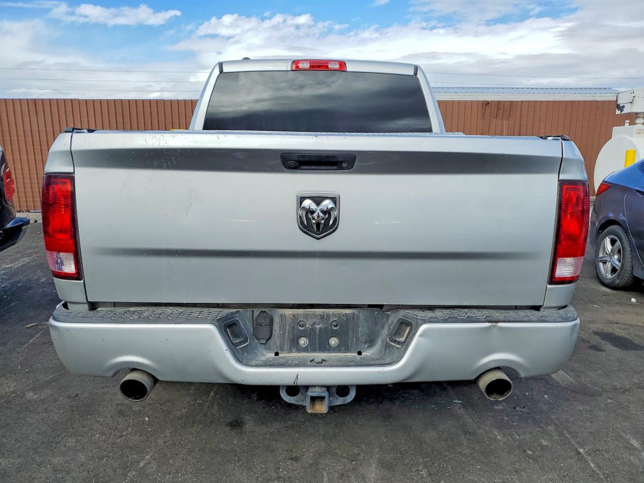 2015 RAM 1500 ST photo 6