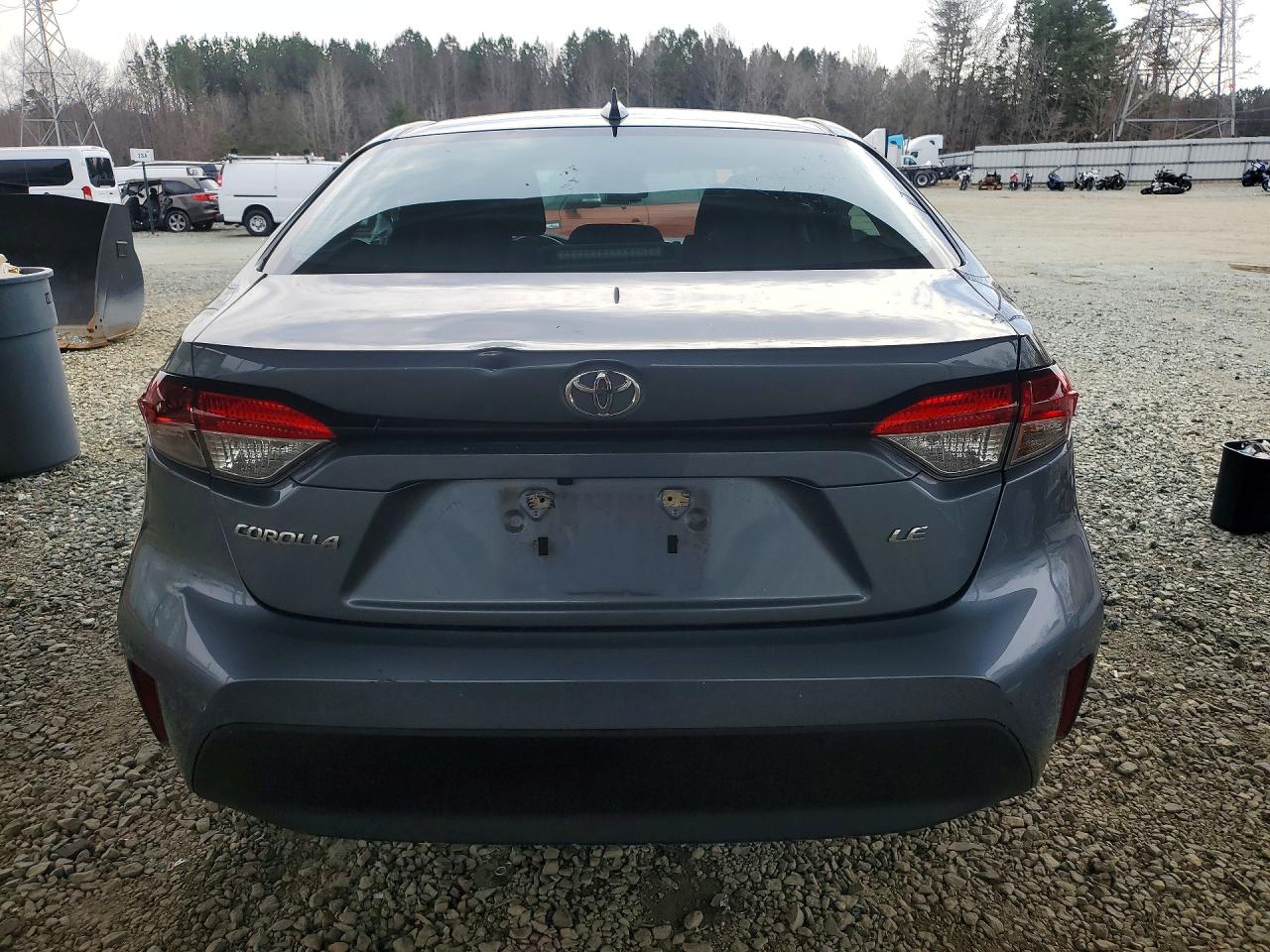 2024 TOYOTA COROLLA LE photo 11