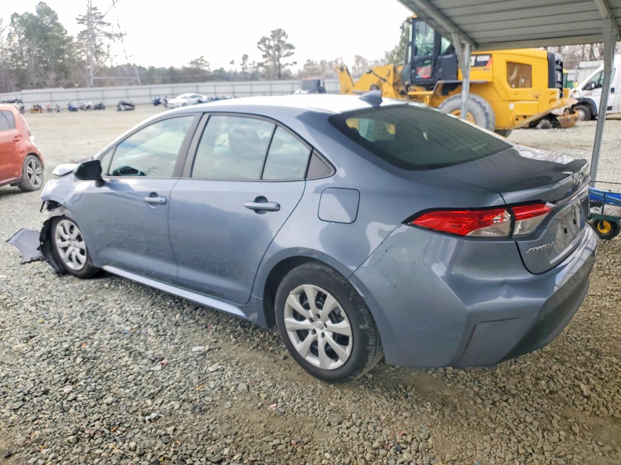 2024 TOYOTA COROLLA LE photo 3