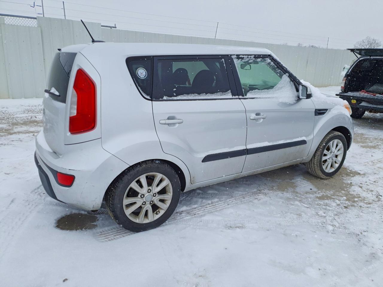 2012 KIA SOUL + photo 7