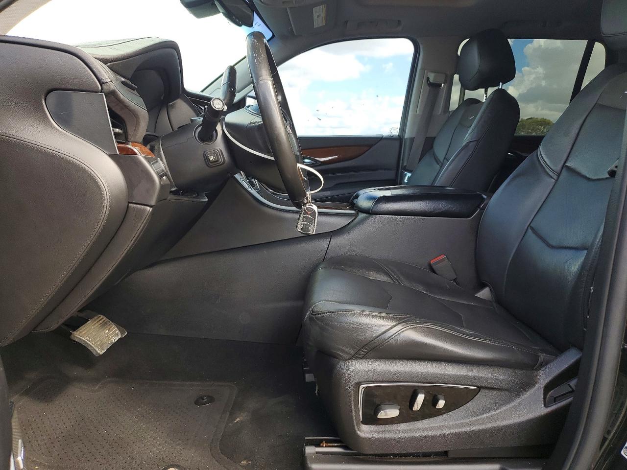 2016 CADILLAC ESCALADE PREMIUM photo 7