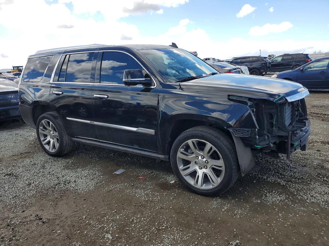 2016 CADILLAC ESCALADE PREMIUM photo 4