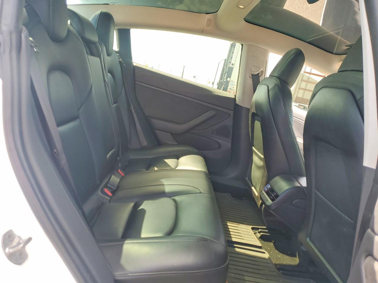 2019 TESLA MODEL 3 photo 10
