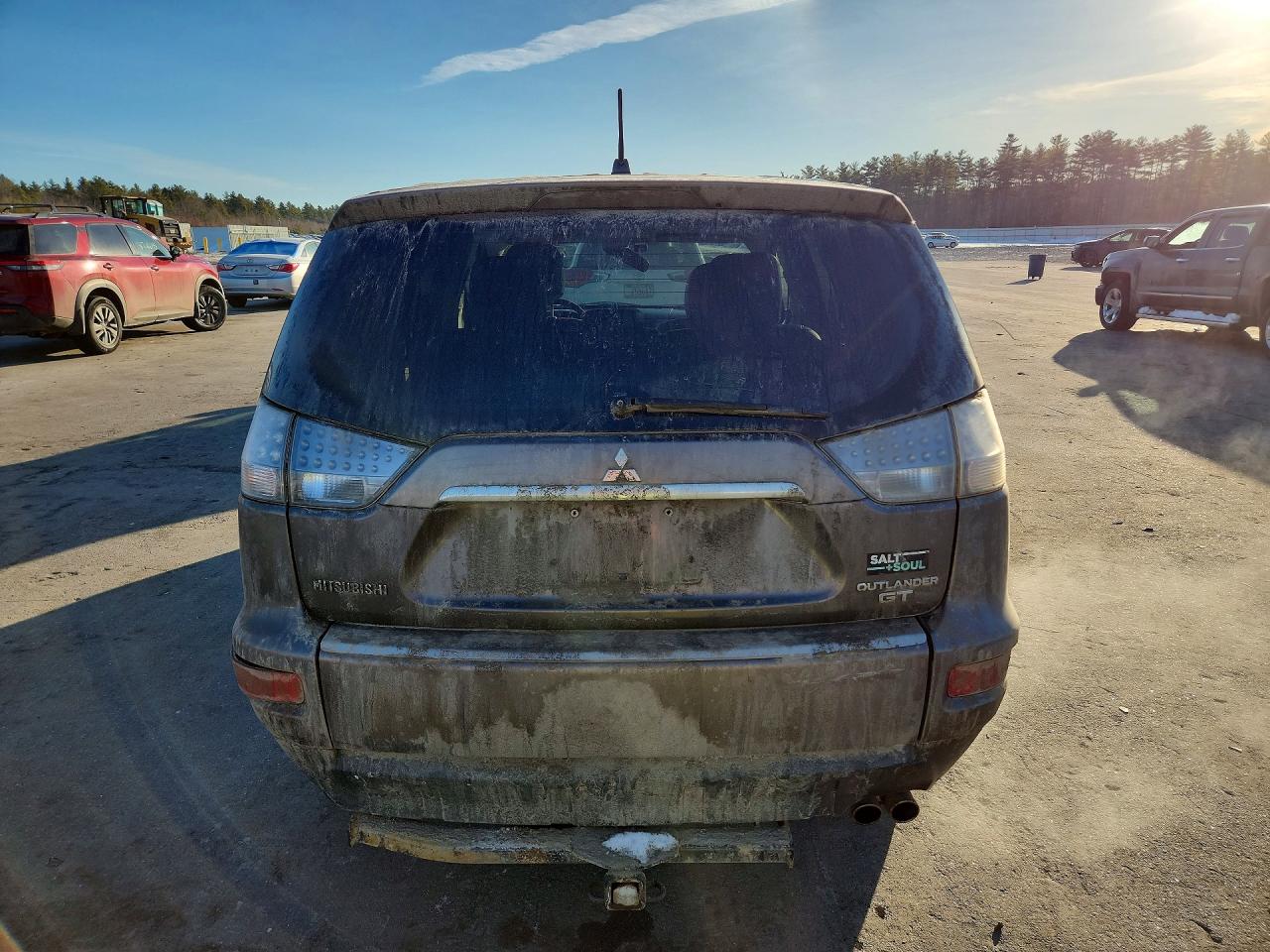 2011 MITSUBISHI OUTLANDER GT photo 6